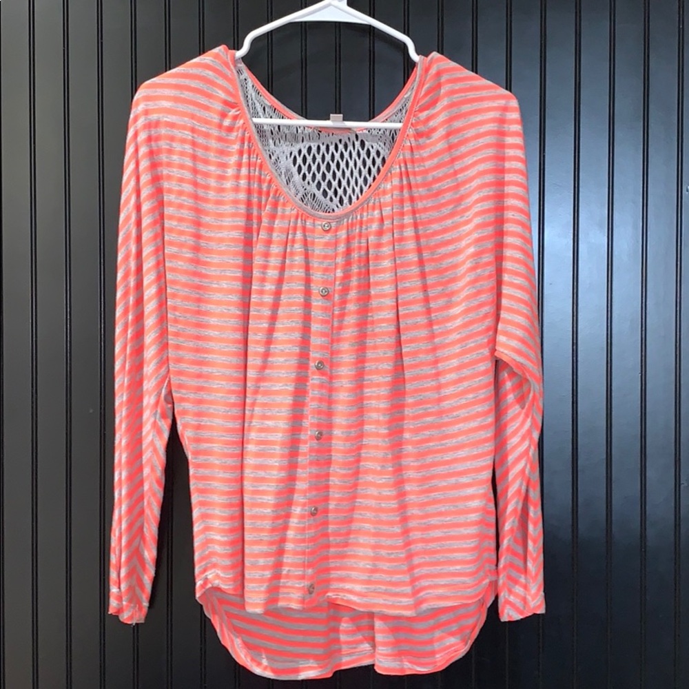 Neon orange & gray GB crocheted back shirt